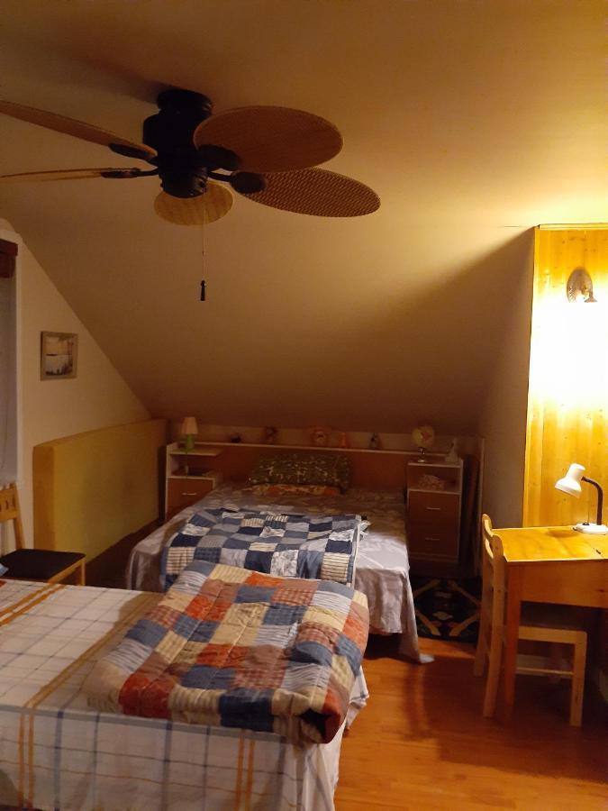 Bed and Breakfast Bienvevus chez RINO-HUGUES à Trois-Pistoles Extérieur photo